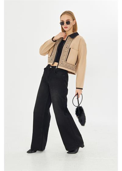 Önü Nakışlı Kısa Kaşe Gömlek 