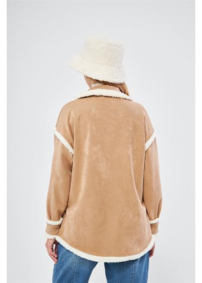 Peluş Garnili Cepli Süet Gömlek 