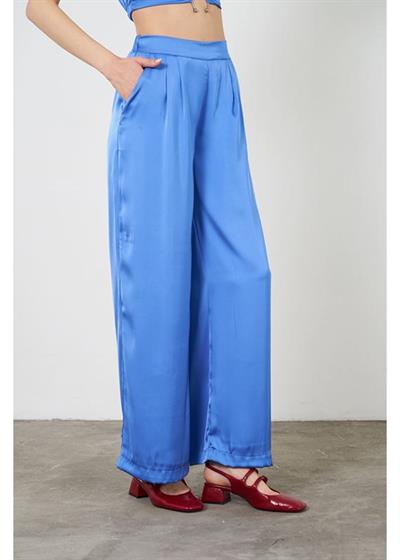 Pile Detaylı Saten Pantolon