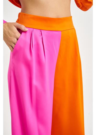 Pileli Çift Renk Saten Pantolon