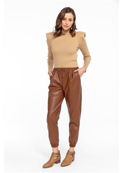 Pileli Lastikli Deri Pantolon
