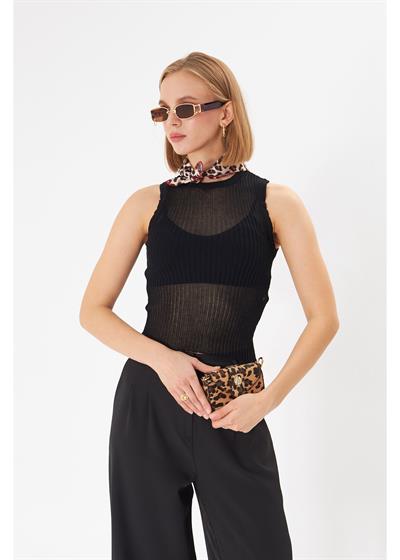 Sıfır Kol Mini Krep Bluz 