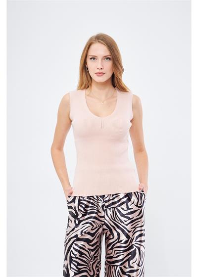 V Yaka Kolsuz Triko Kazak 