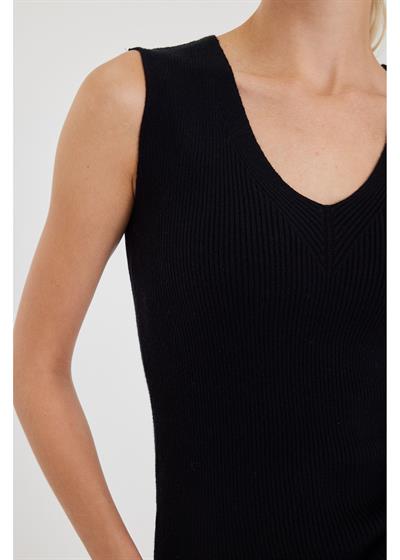 V Yaka Kolsuz Triko Kazak