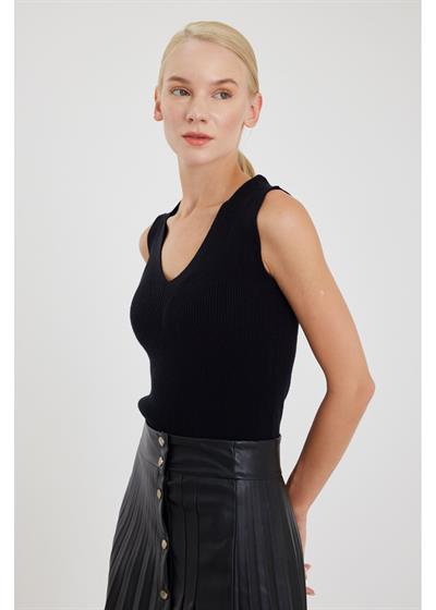 V Yaka Kolsuz Triko Kazak