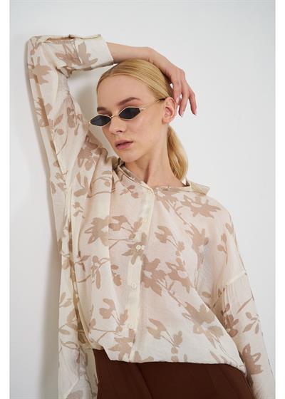 V Yaka Yaprak Desen Gömlek 