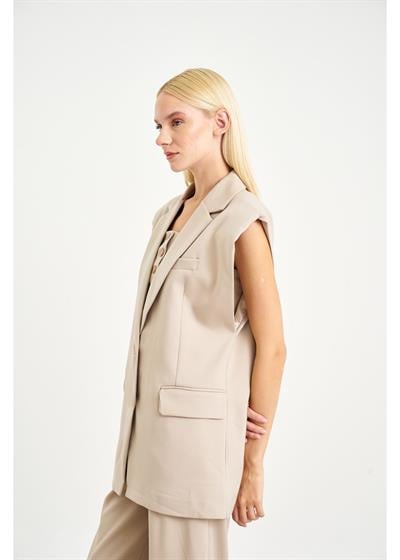 Vatkalı Cep Kapaklı Uzun Yelek