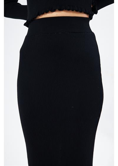 Yırtmaçlı Uzun Örgü Etek 