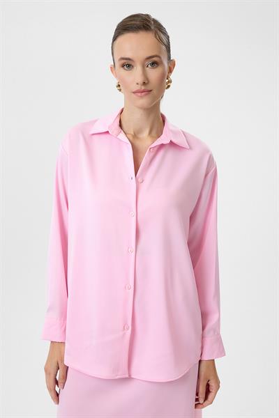Klasik Saten Gömlek