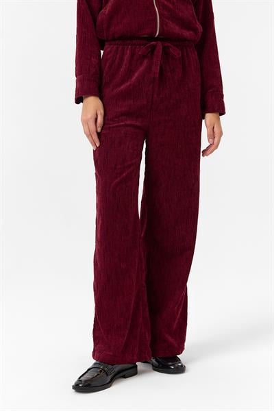 Bol Paça Şönil Pantolon