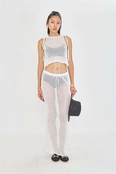 Ajurlu Askılı Bluz