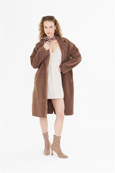 Arma Detaylı Uzun Kaşe Kaban 