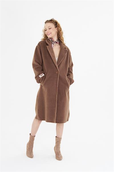 Arma Detaylı Uzun Kaşe Kaban 