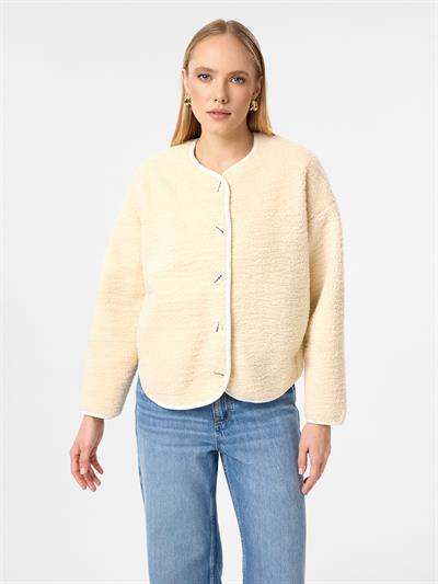 Polarlı Düğmeli Peluş Ceket