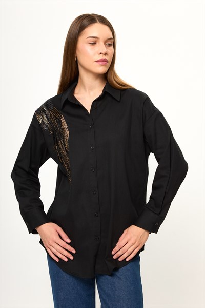 Pul İşlemeli Nakışlı Gömlek