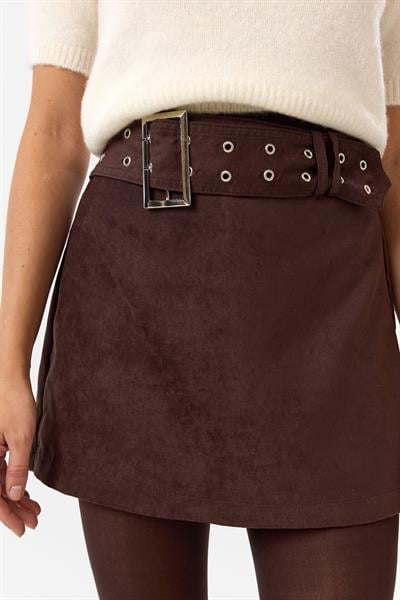 Kemerli Süet Şort Etek