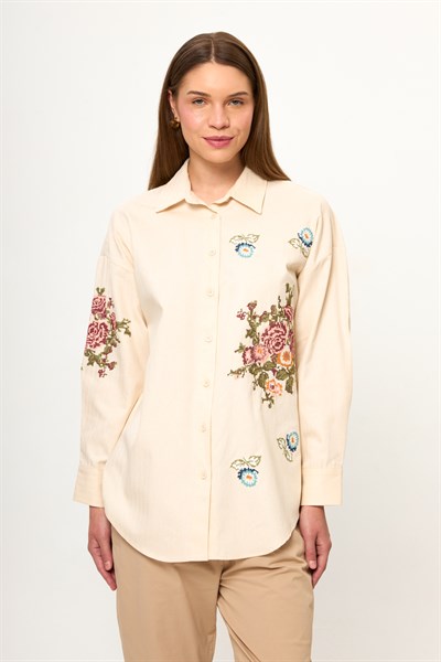 Kanaviçe Nakışlı Gabardin Gömlek 