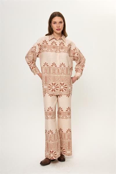 Yaprak Desenli Pamuklu Gömlek