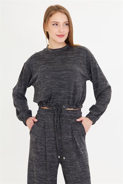 Beli Kuş Gözlü Triko Bluz 