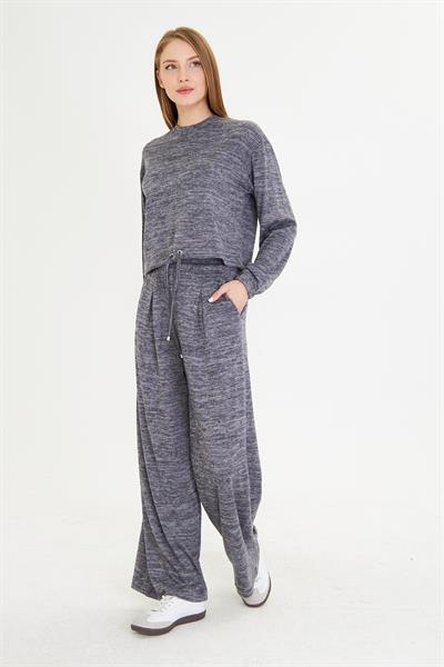 Beli Kuş Gözlü Triko Bluz 