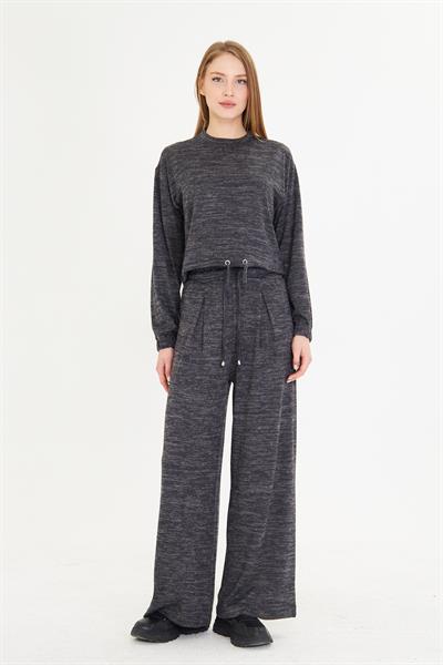 Beli Kuş Gözlü Triko Bluz 