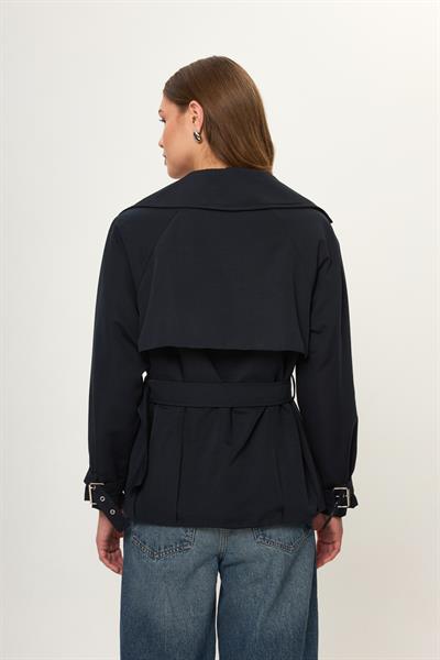 Pileli Kısa Trençkot