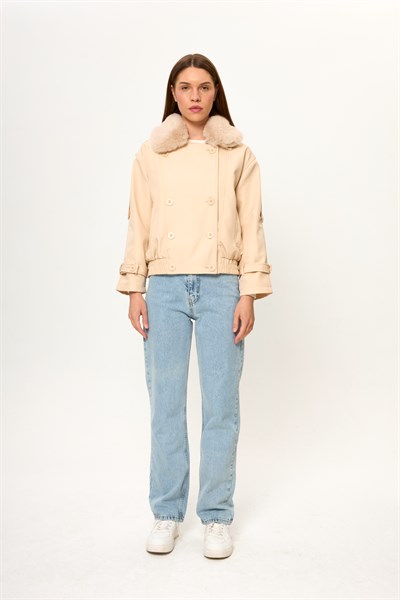 Kürklü Düğmeli Kısa Trençkot