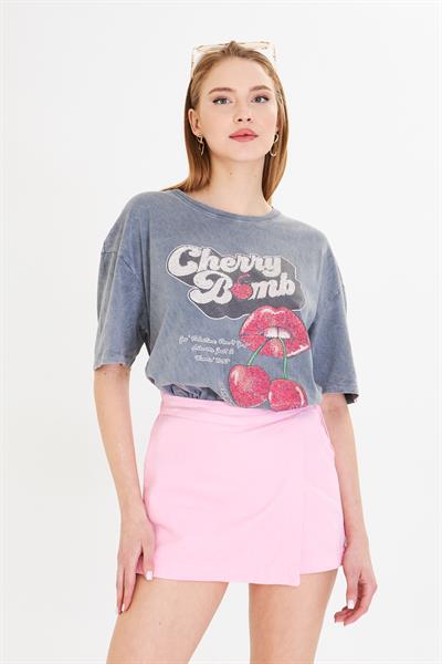 Cherry Bomb Yıkamalı T-Shirt
