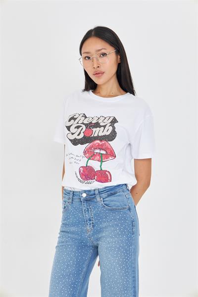 Cherry Bomb Yıkamalı T-Shirt