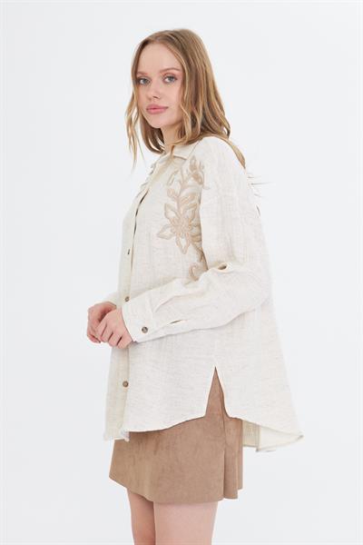 Çiçek Nakışlı Ketenli Müslin Gömlek 