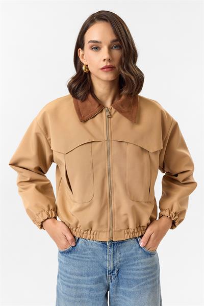 Süet Yakalı Cepli Parka Mont