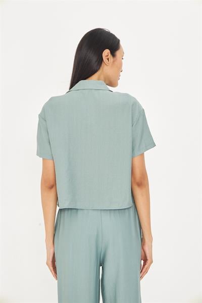 Cepli Kısa Keten Görünümlü Gömlek