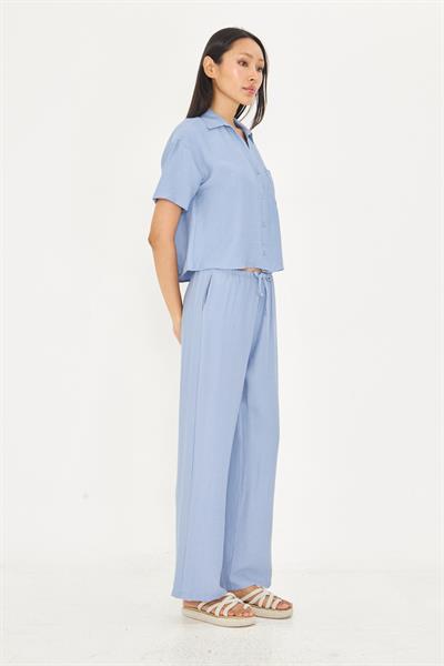 Cepli Kısa Keten Görünümlü Gömlek