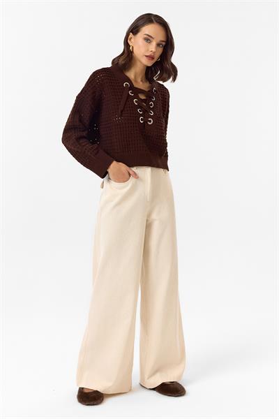 Kuş Gözlü Bağcıklı Kazak