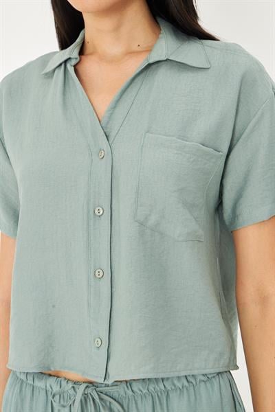 Cepli Kısa Keten Görünümlü Gömlek