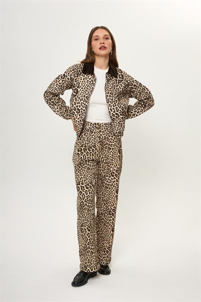 Leopar Desenli Yıkamalı Ceket