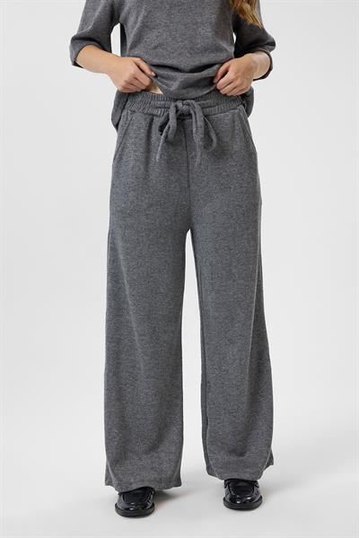 Kemerli Triko Pantolon