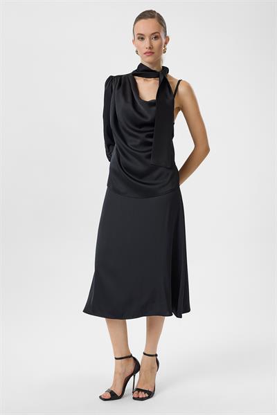 Tek Omuzlu Saten Bluz