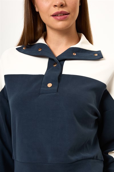 Dik Yaka Çıtçıtlı Modal Sweatshirt