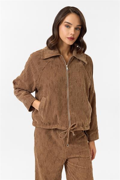 Fermuarlı Bağlamalı Şönil Ceket