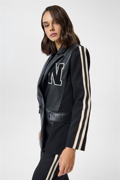 Kolları Şeritli Deri Garnili Atlas Ceket 