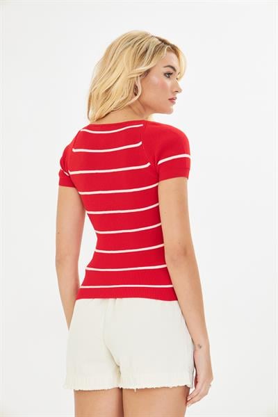 Geniş Yaka Çizgili Body 