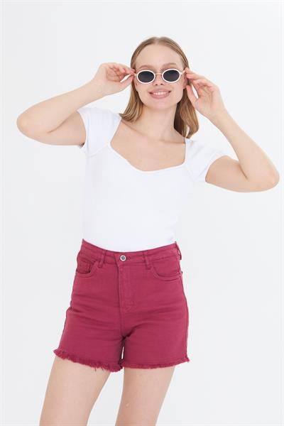 Geniş Yaka Kısa Kol Triko 