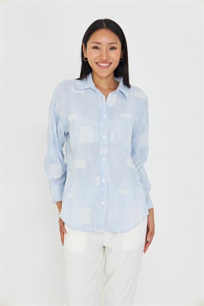 Jakarlı Keten Görünümlü Gömlek