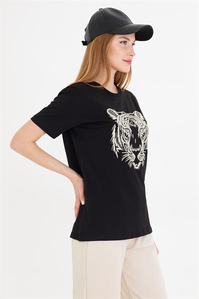Kaplan Baskılı Taşlı T-Shirt