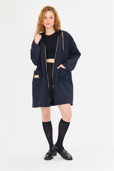 Kapüşonlu Suya Dayanıklı Trençkot 