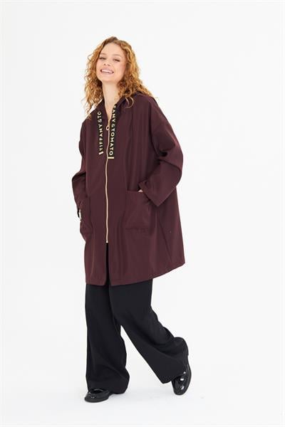 Kapüşonlu Suya Dayanıklı Trençkot 