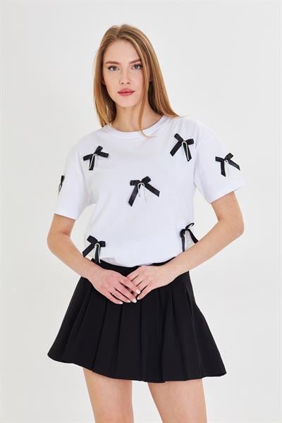 Kurdeleli Basic T-Shirt