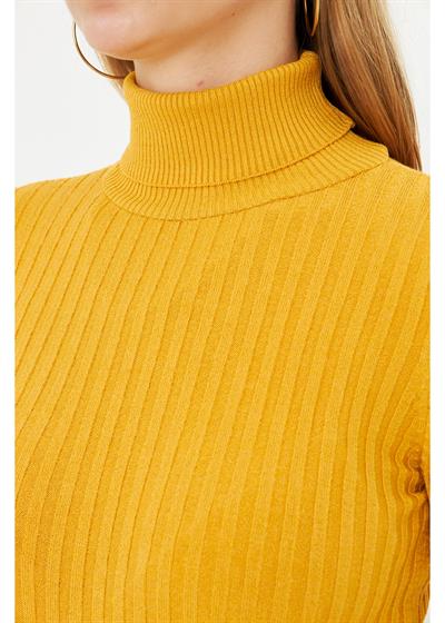 Likrali Bogazli Triko 