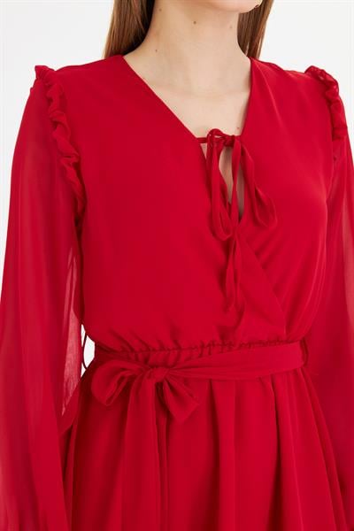 Omuzları Fırfırlı Şifon Elbise 